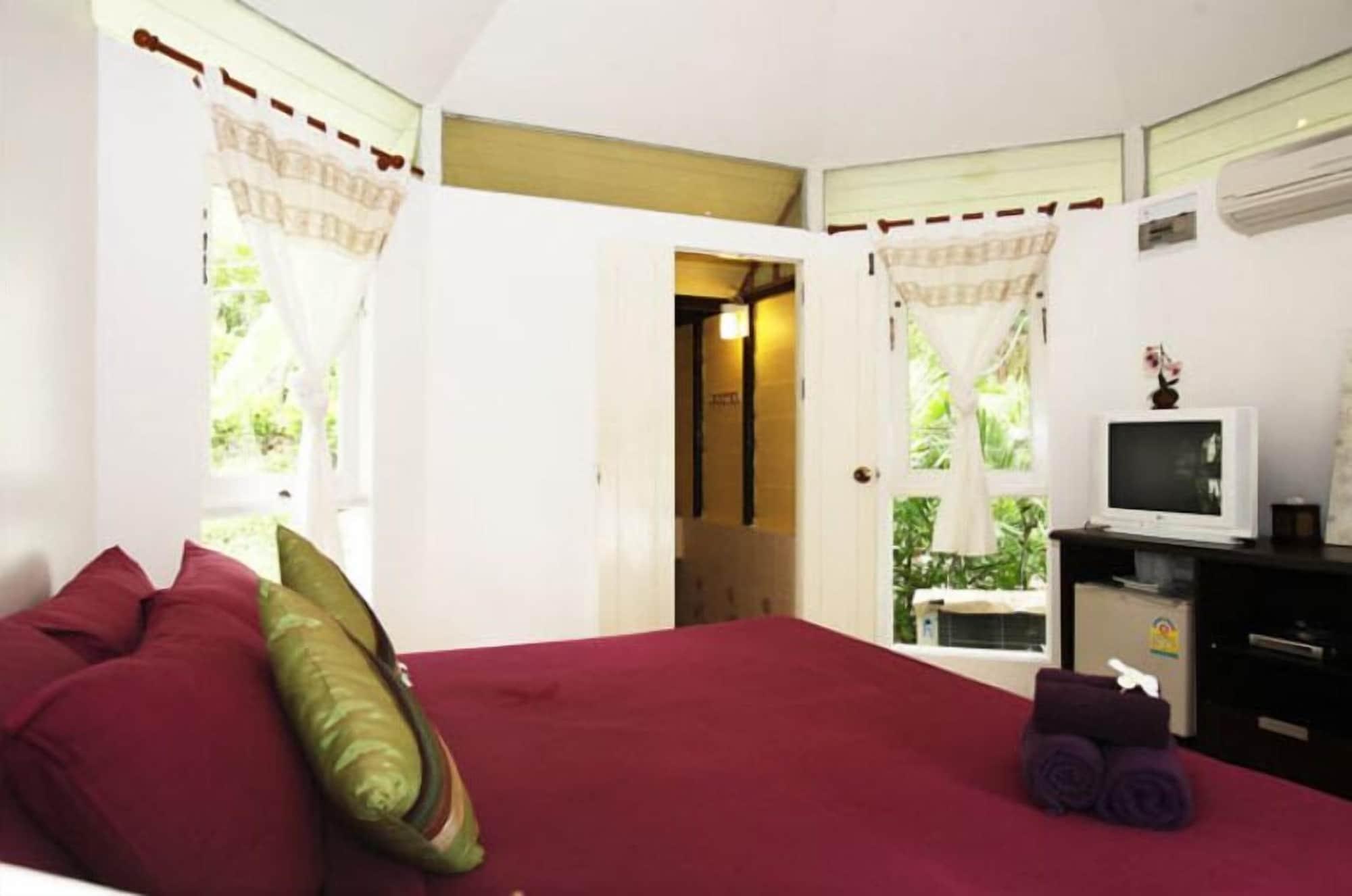 Nimmanoradee Resort - Sha Plus Certified Koh Samet Exterior foto