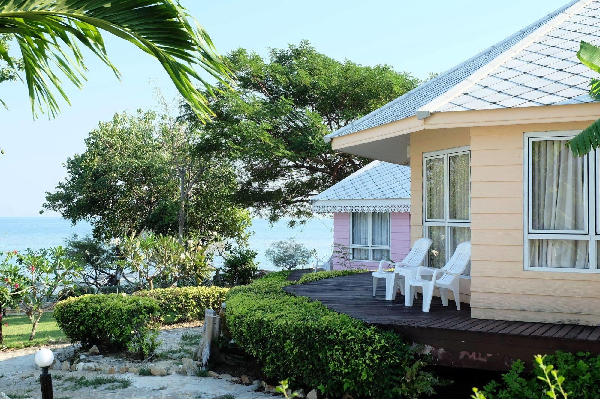 Nimmanoradee Resort - Sha Plus Certified Koh Samet Exterior foto